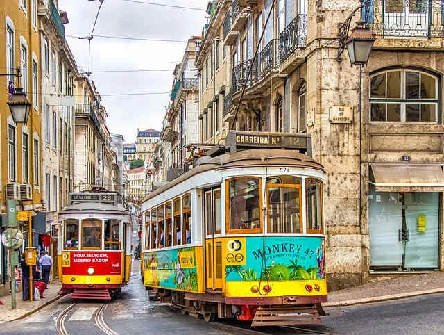 Tram Lisbona