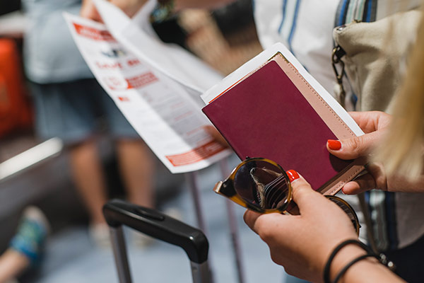 Viaggiare sicuri: consigli e accessori utili per un viaggio 